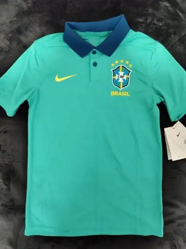PLAYERA TIPO POLO BRASIL NIKE ORIGINAL TALLA M INFANTIL