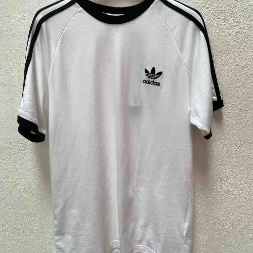 PLAYERA ADIDAS COLOR BLANCO NUEVA